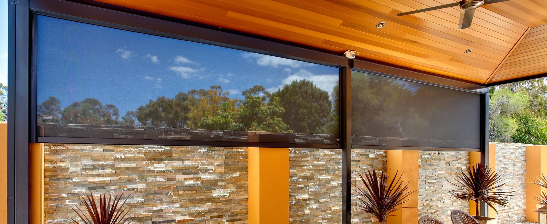 Outdoor Cafe, Patio or Alfresco Blind